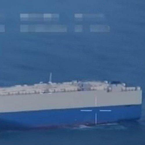 New Version of ‘Israeli’ Ship Blast in Gulf of Oman Appears as Iranian Footage of Fallout Released