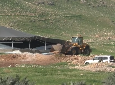 Jordan Valley: Nazi forces demolish water pond