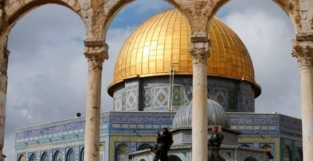 As Nazi Violations in Jeruslame Continue, Tunisia Pledges Support to Palestinians